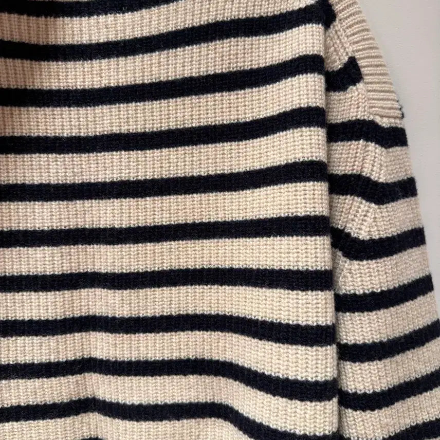 [BUNJANG] RECTO French Stripe Knit Oatmeal / [L] 렉토 23fw 프렌치 스트라이프 니트 오트밀