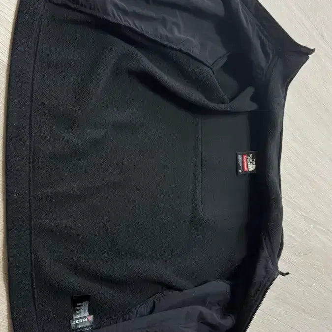 [BUNJANG] Supreme The North Face Fleece Jacket / 슈프림 노스페이스 플리스 자켓 블랙 성조기