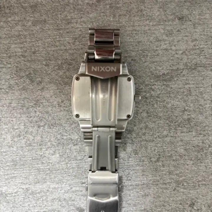 [BUNJANG] NIXON Silver Metal Watch / NIXON 닉슨 은색 메탈 시계