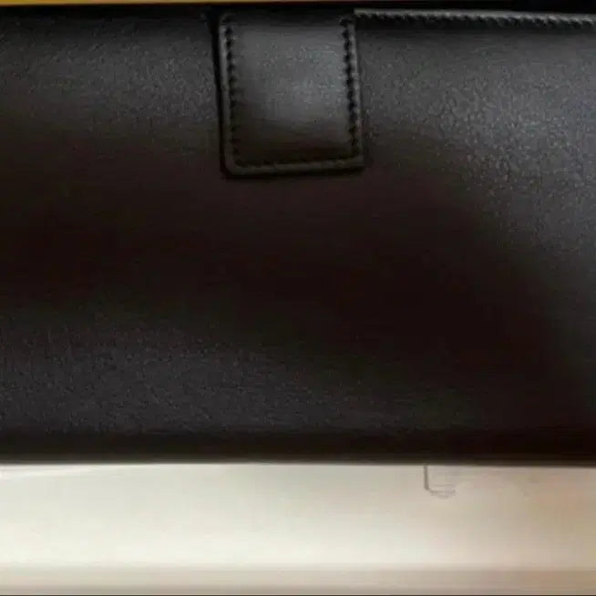 [BUNJANG] Fendi Peekaboo Long Wallet / 펜디 피카부 장지갑