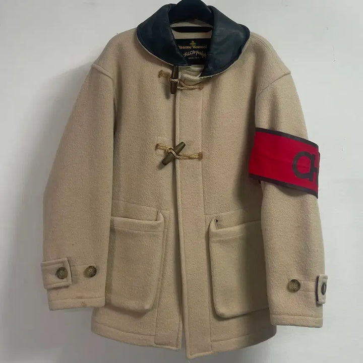[BUNJANG] Vivienne Westwood x Gloverall Leather Collar Wool Duffel Coat / 비비안웨스트우드 x 글로버올 레더 카라 울 더플 코트 (on.487)
