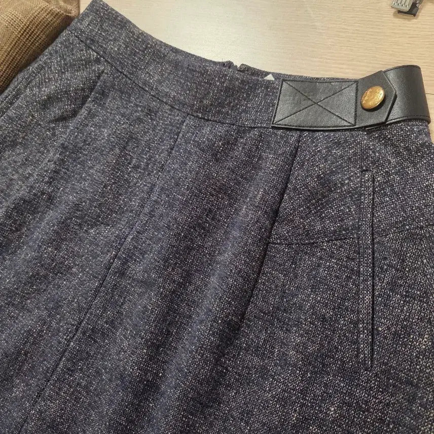 [BUNJANG] SJSJ A-Line Flare Tweed Skirt / 23한섬 SJSJ A라인 플레어 스커트
