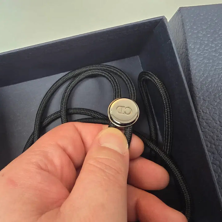 [BUNJANG] Dior Oblique Vertical Pouch / [디올 공홈 제품 / 실사용 5회 미만] 디올 오블리크 버티컬 파우치