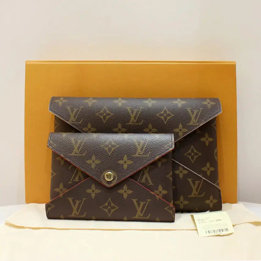[BUNJANG] Louis Vuitton Monogram Pochette Kirigami Pouch M62034 / [명품다올동래] 루이비통 모노그램 포쉐트 키리가미 파우치 M62034
