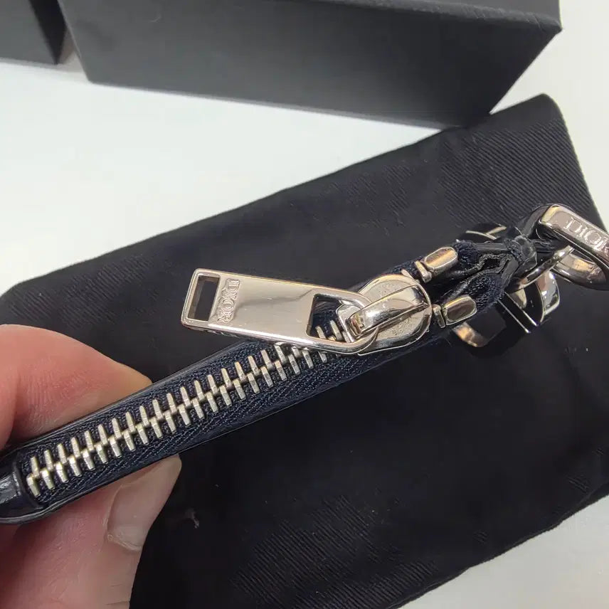 [BUNJANG] Dior Saddle Bag Leather Charm / [디올 공홈 구매 / 실사용 5회 미만] 디올 새들백 가죽 참