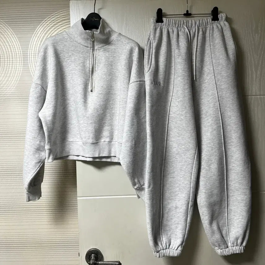 [BUNJANG] Basic Fleece Half-Zip Sweatshirt and Jogger Pants Training Set / 양기모반집업맨투맨 양기모조거팬츠 트레이닝