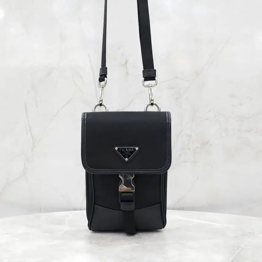 [BUNJANG] Prada Triangle Logo Nylon Phone Case Mini Crossbody Bag 2ZH109 / 프라다 삼각로고 나일론 폰케이스 미니 크로스백 2ZH109