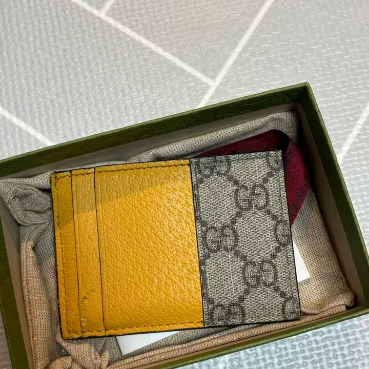 [SOLD OUT] 구찌 네오 빈티지 카드 지갑