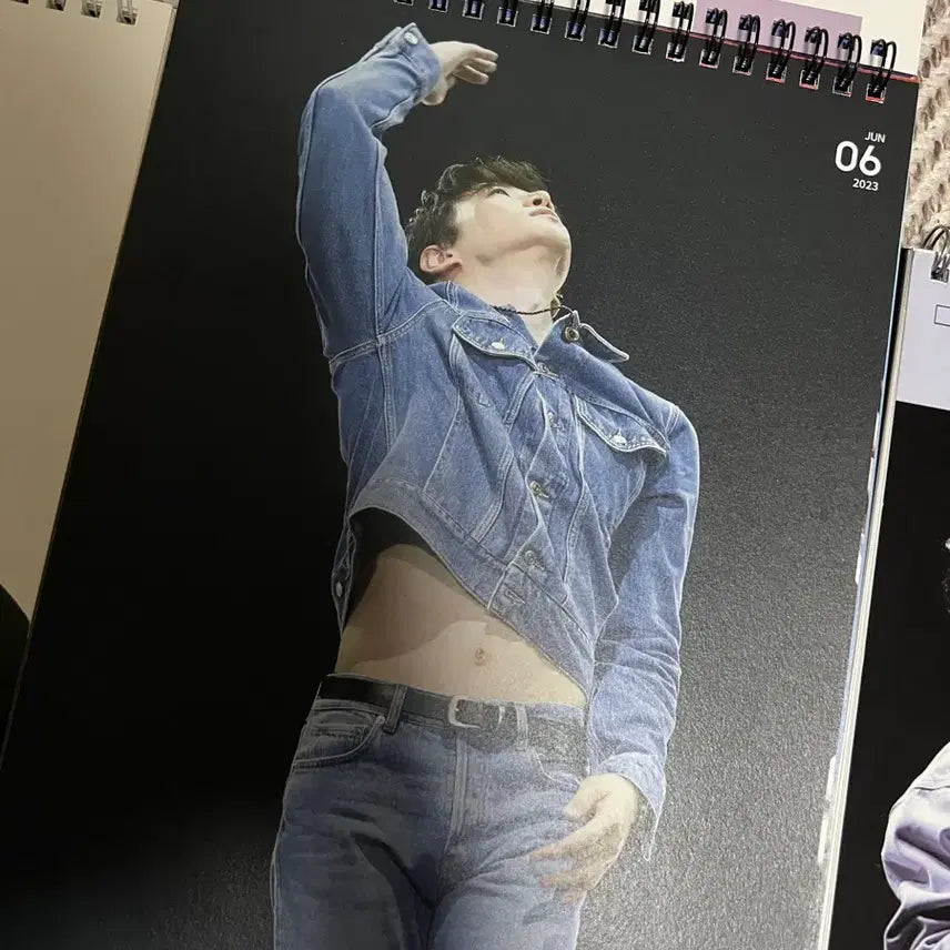 [BUNJANG] 2PM Junho 2023 Calendar & Unofficial Season's Greetings / 마이밀2023이준호캘린더/비공굿 이준호시그2개