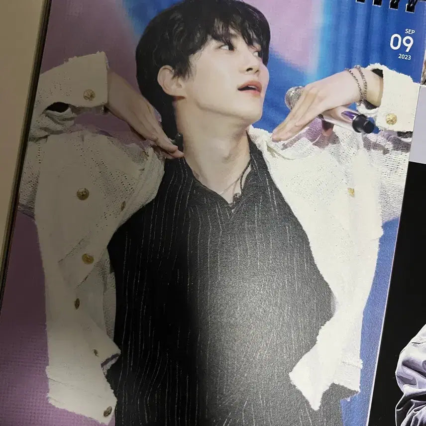 [BUNJANG] 2PM Junho 2023 Calendar & Unofficial Season's Greetings / 마이밀2023이준호캘린더/비공굿 이준호시그2개