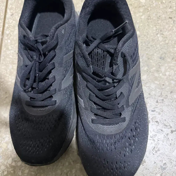 [BUNJANG] New Balance 880 Running Shoes / 뉴발란스 880 260