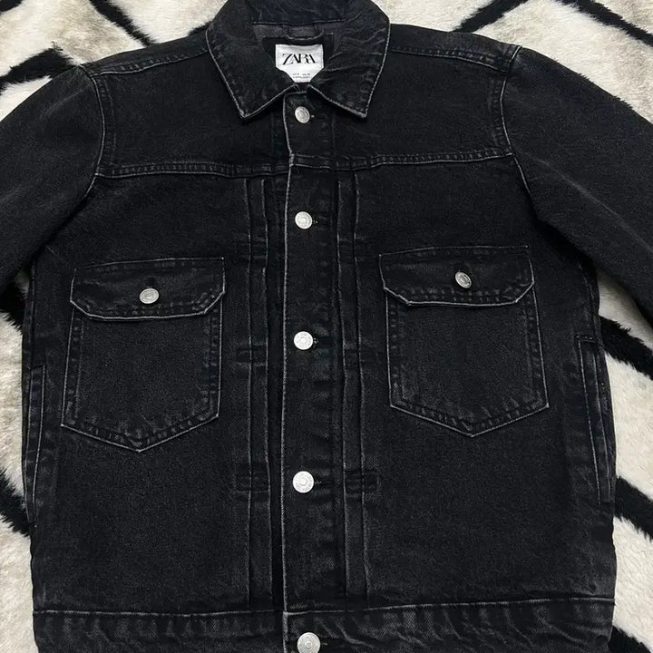 [BUNJANG] ZARA 2nd Generation Trucker Jacket/Black Denim / [한국M]ZARA 2세대 트러커 자켓/흑청