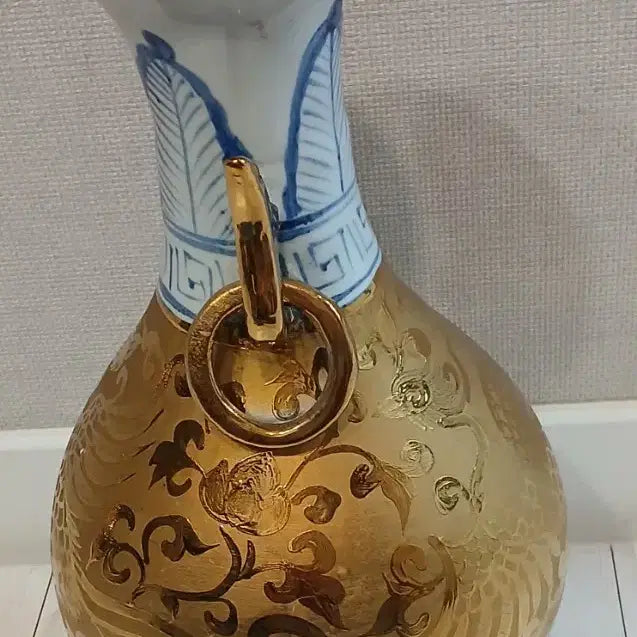 [BUNJANG] Qing Dynasty Blue and White Porcelain &