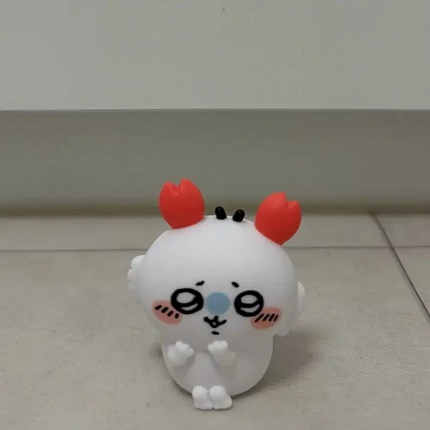 [BUNJANG] Chiikawa Momonga SOHBI Figure / 치이카와 카니 소프비 피규어 모몽가