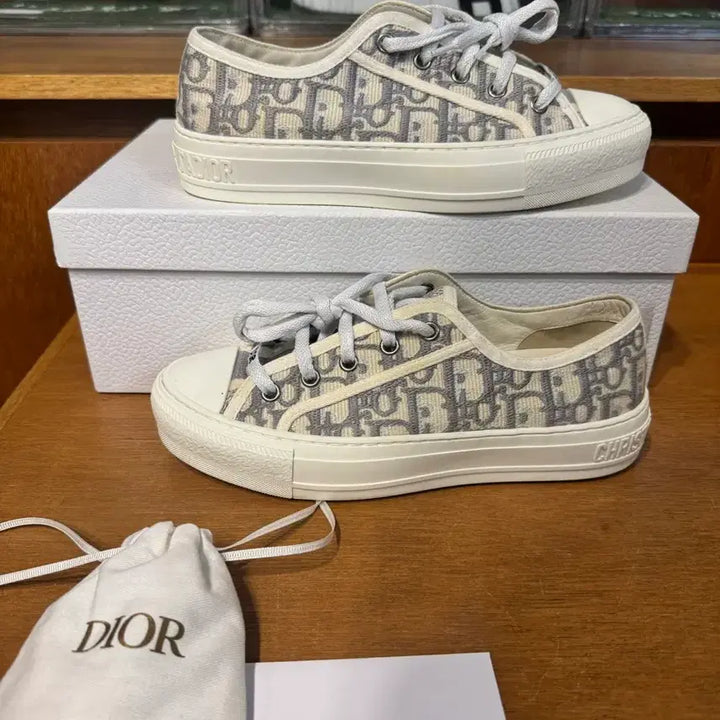 [BUNJANG] Work And Dior Oblique Sneakers / 36/230)워크앤디올 오블리크 스니커즈