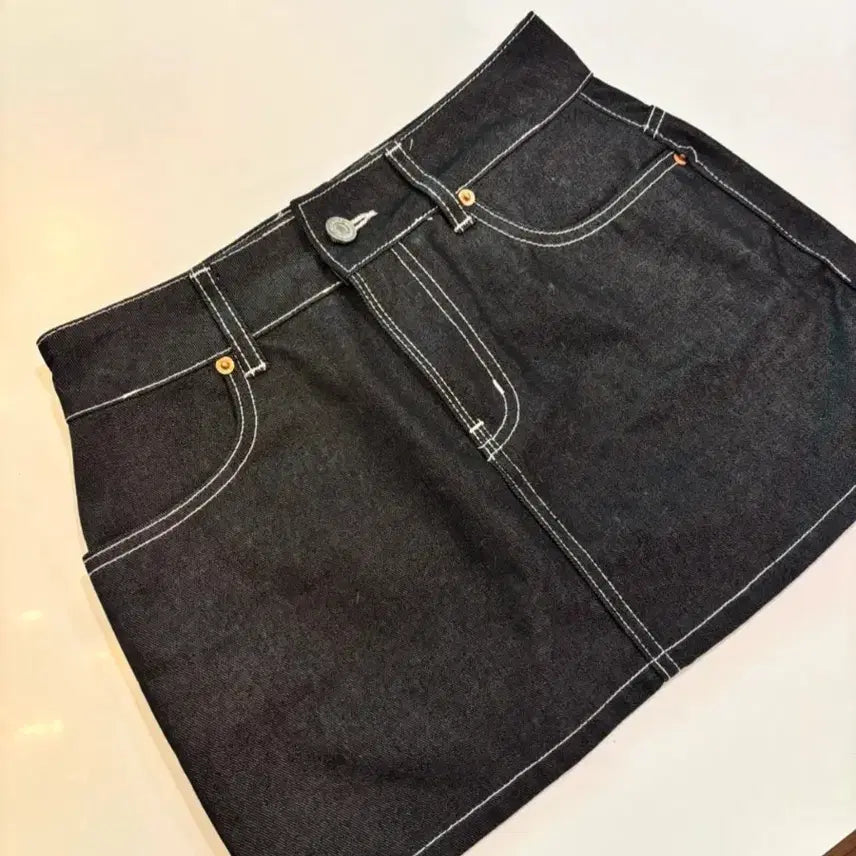 [BUNJANG] GROVE Raw Denim Mini Skirt / GROVE 그로브 생지 데님 미니 스커트