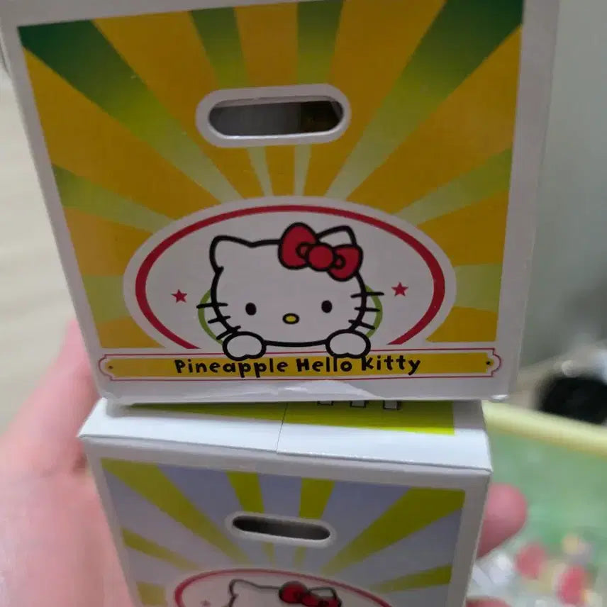 [BUNJANG] Vintage Hello Kitty Fruit Box Set / 고전 키티 과일박스 2종 세트