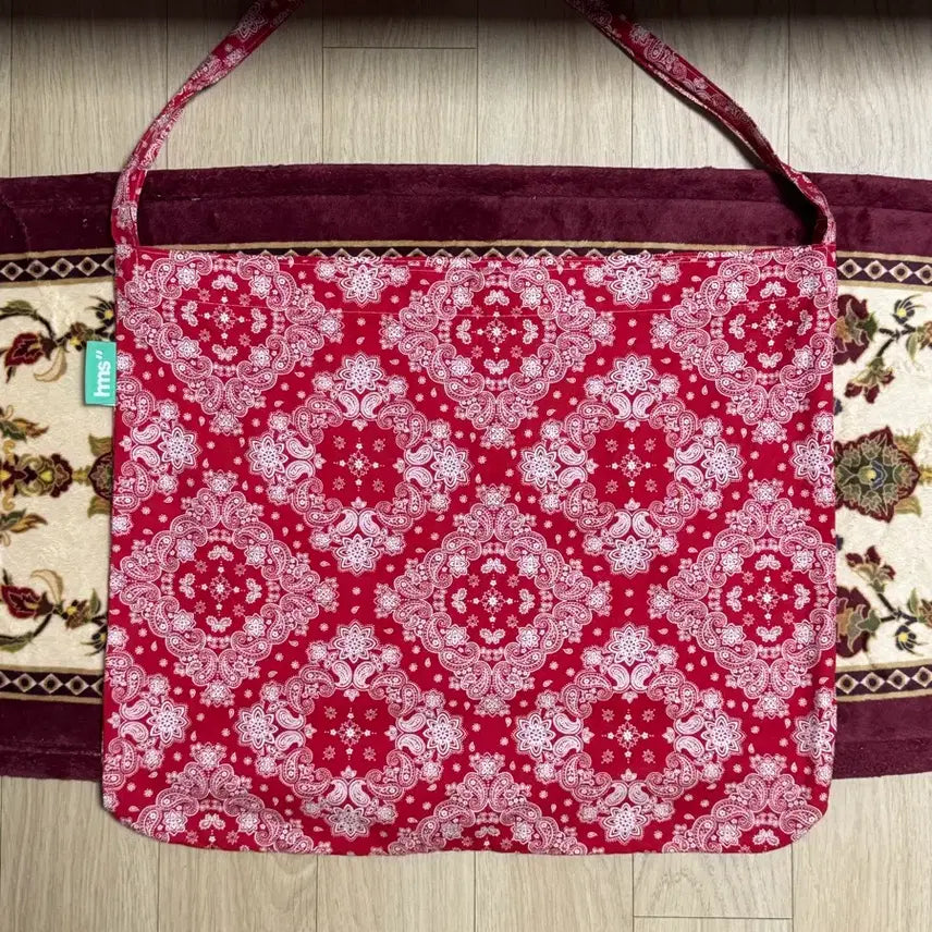 [BUNJANG] Our Minute Seconds Paisley Eco Bag Red / 아워미닛세컨즈 페이즐리 에코백 레드