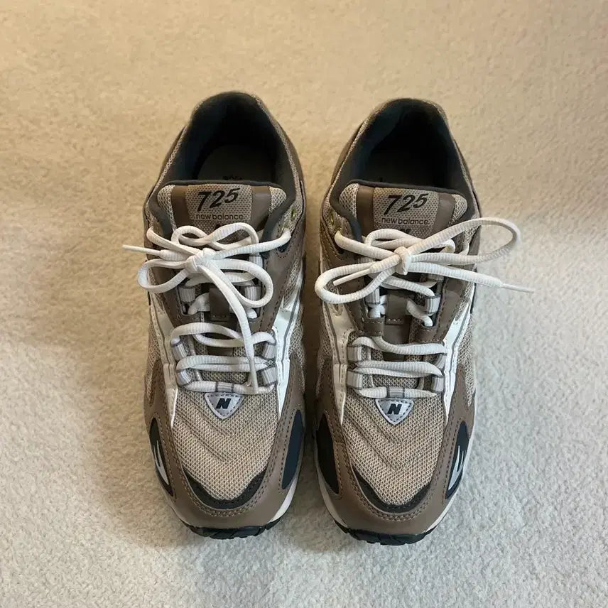 [BUNJANG] New Balance 725 Brown Cream Sneakers (240) / 뉴발란스 725 브라운크림 (240)