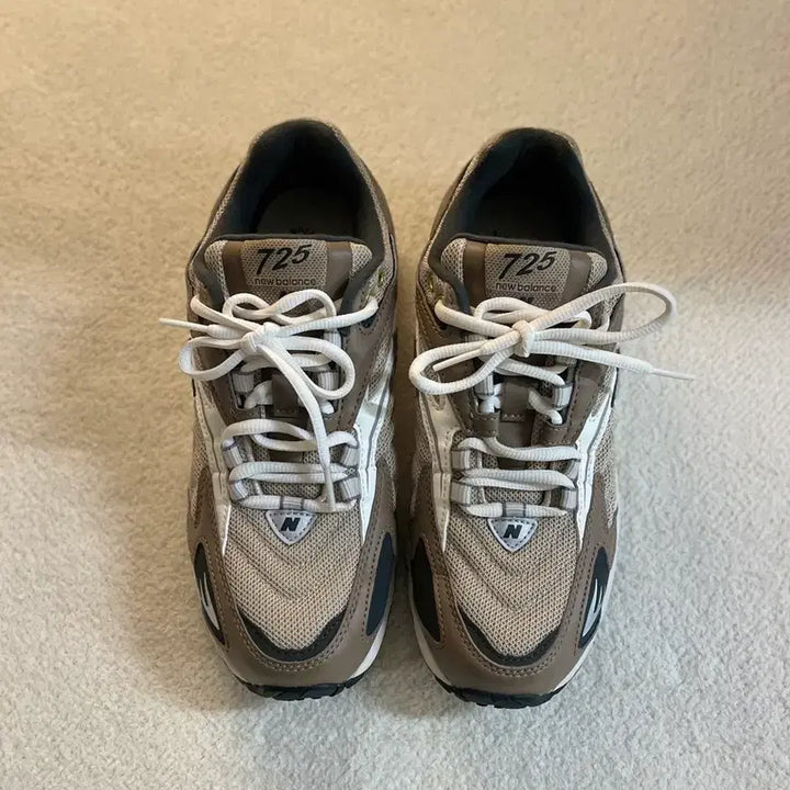 [BUNJANG] New Balance 725 Brown Cream Sneakers (240) / 뉴발란스 725 브라운크림 (240)