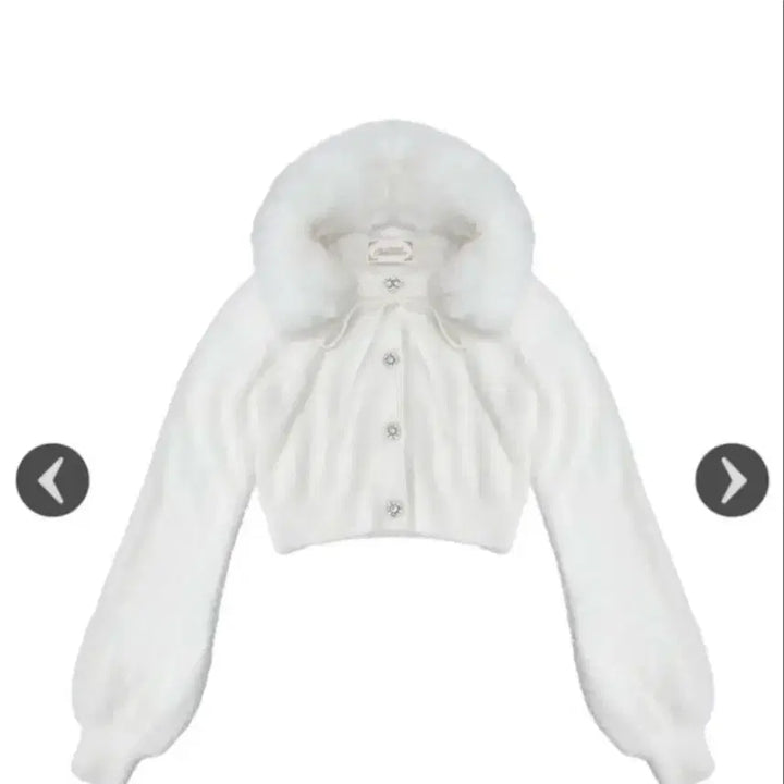 [BUNJANG] Michel Macaron White Fur Collar Knit Cardigan / 미셸마카롱 퍼카라니트 일브 지뢰양산걸리스나계 빈티지 히메갸루 다리치피움