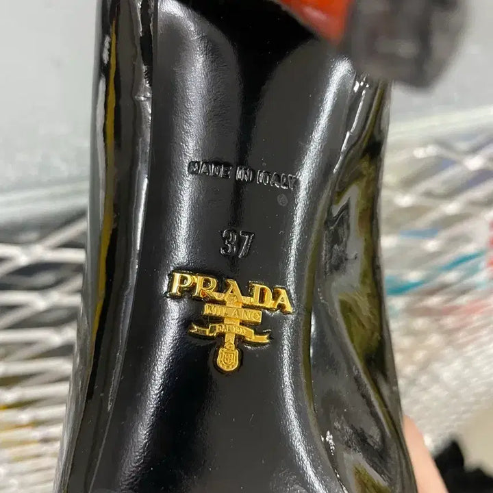 [BUNJANG] Prada Buckle Heel Black Orange 37 / 프라다 버클 힐 블랙 오렌지  37 (gr-3789)