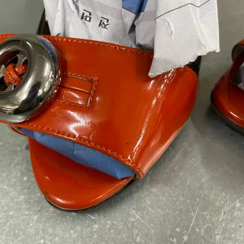 [BUNJANG] Prada Buckle Heel Black Orange 37 / 프라다 버클 힐 블랙 오렌지  37 (gr-3789)