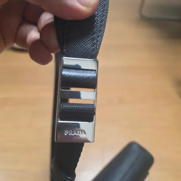 [BUNJANG] Prada Saffiano 2VH062 Crossbody Bag / 프라다 사피아노2VH062크로스백