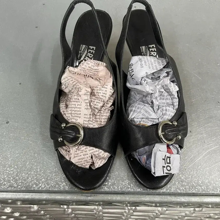 [BUNJANG] Ferragamo Gancini Slingback 8.5B / 페레가모 간치니 슬링백 8.5B (gr-3790)