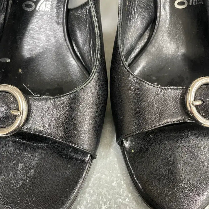 [BUNJANG] Ferragamo Gancini Slingback 8.5B / 페레가모 간치니 슬링백 8.5B (gr-3790)