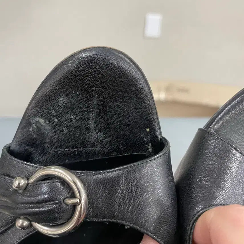 [BUNJANG] Ferragamo Gancini Slingback 8.5B / 페레가모 간치니 슬링백 8.5B (gr-3790)