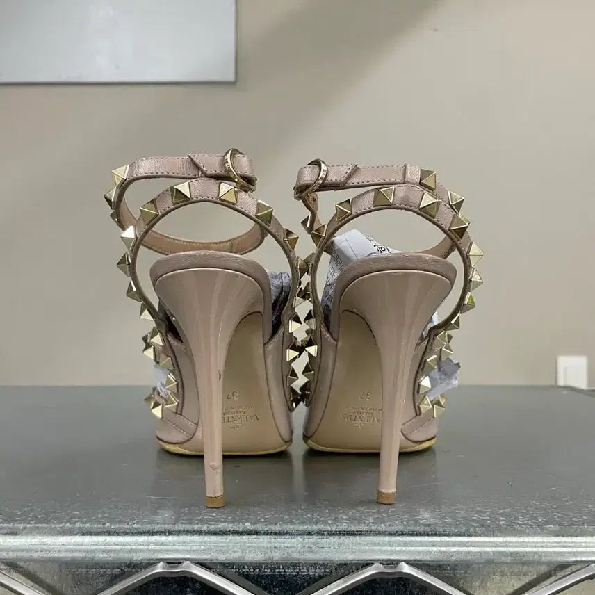 [BUNJANG] Valentino Rockstud Slingback Heels / 발렌티노 락스터드 슬링백 37 (gr-3794)