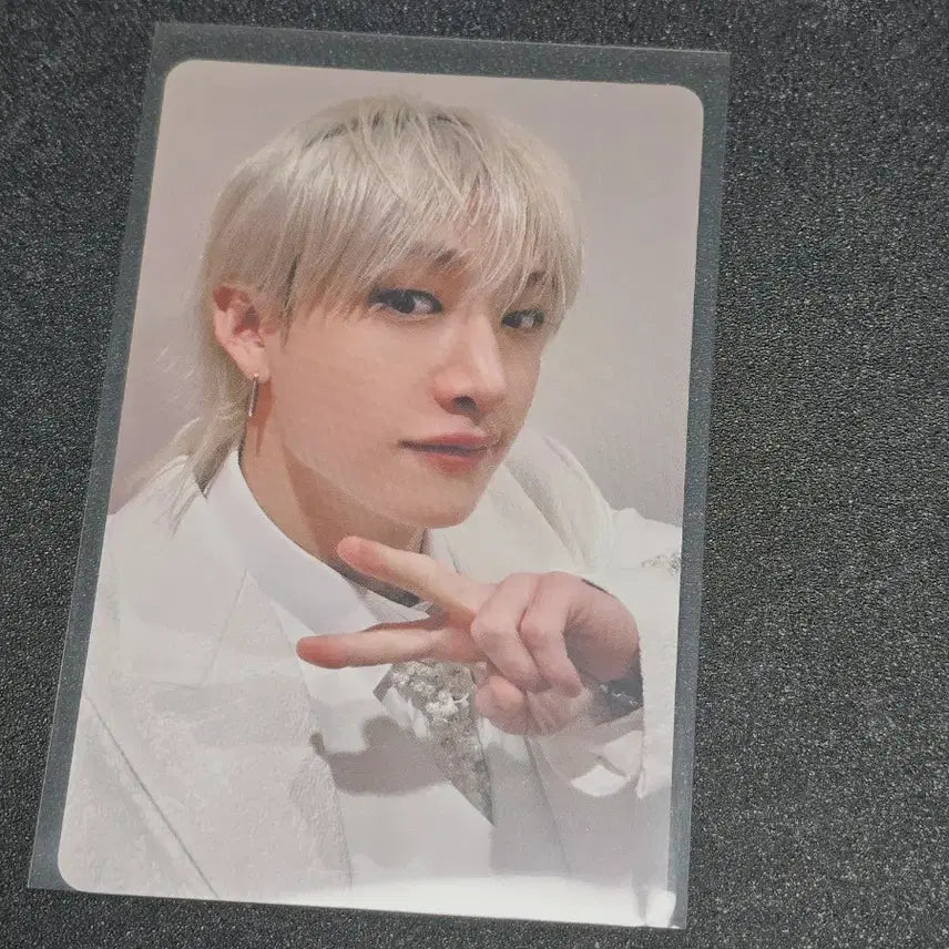 방찬:))스트레이키즈 1/24 회장 방찬 포카