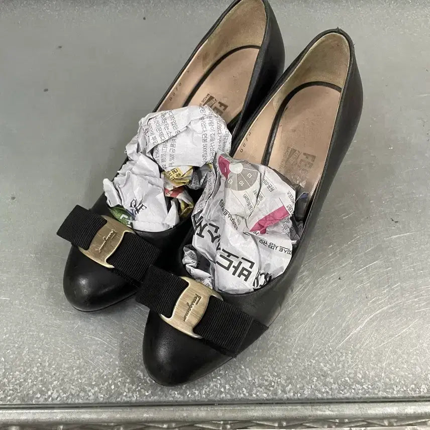 [BUNJANG] Ferragamo Vara Pumps Heels 5D / 페레가모 파라 펌프스 힐 5D (gr-3792)
