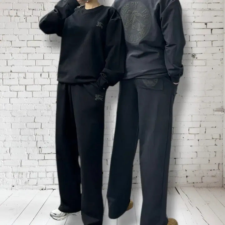 [BUNJANG] Burberry Embossed Training Set / 버버리 엠보 트레이닝 세트