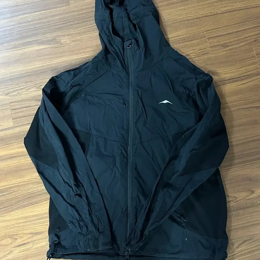 [BUNJANG] Goyo Wear Windbreaker Jacket / 고요웨어 바람막이