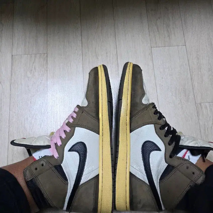 [BUNJANG] Jordan Travis Scott Mocha 280 / 조던 트레비스스캇 하이 모카280