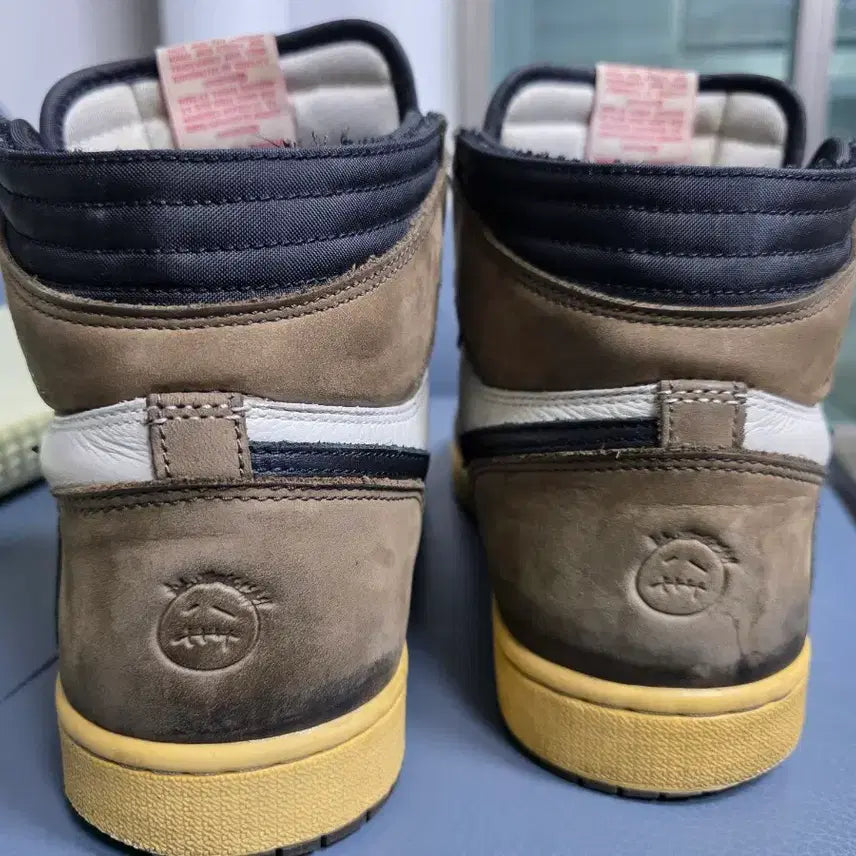 [BUNJANG] Jordan Travis Scott Mocha 280 / 조던 트레비스스캇 하이 모카280