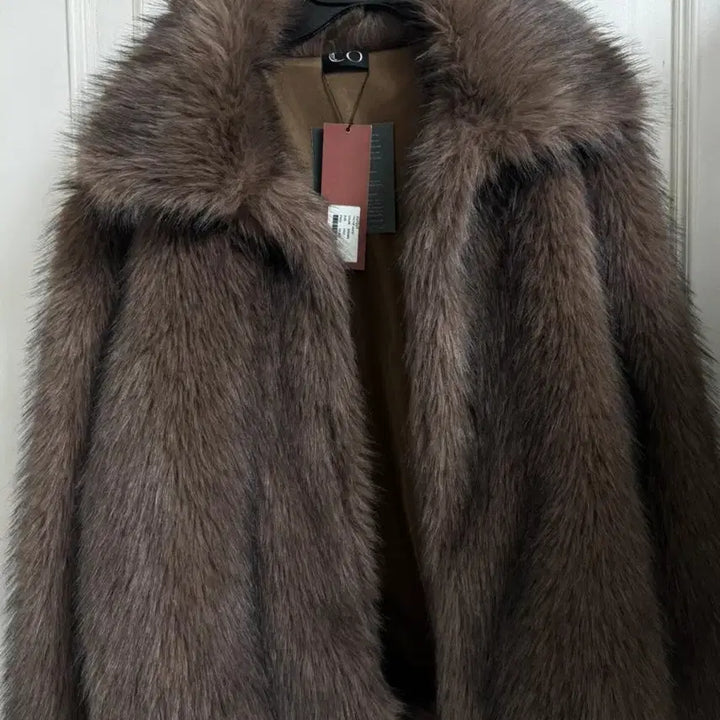 [BUNJANG] Cutout Fox Fur Jacket Brown / 컷아웃 퍼 자켓 브라운 새상품 (159000원)