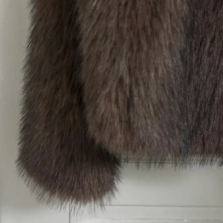 [BUNJANG] Cutout Fox Fur Jacket Brown / 컷아웃 퍼 자켓 브라운 새상품 (159000원)