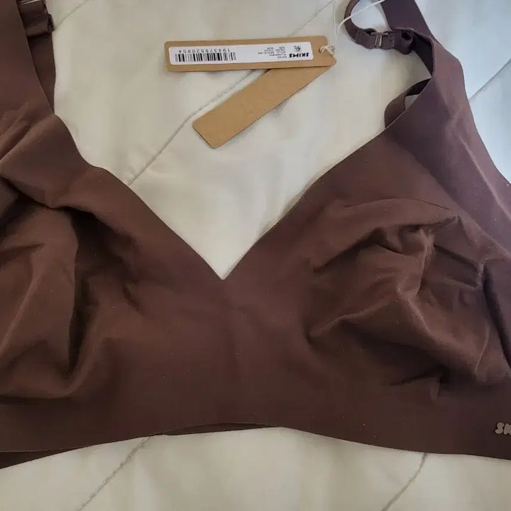 [SOLD OUT] 스킴스 브라 SKIMS NAKED PLUNGE BRALETTE m/dd