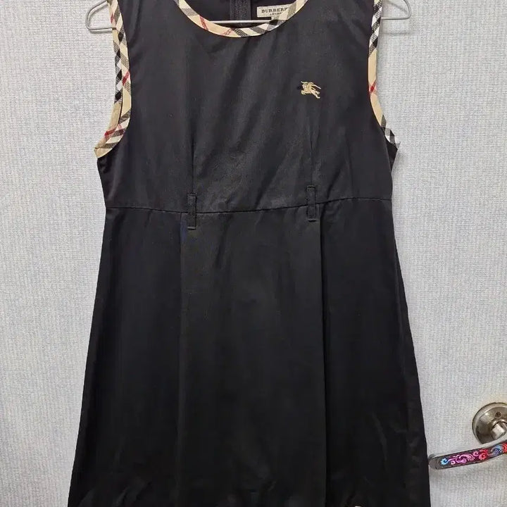 [BUNJANG] Burberry Black Collarless Dress 165 / 버버리 블랙 노카라 원피스 165
