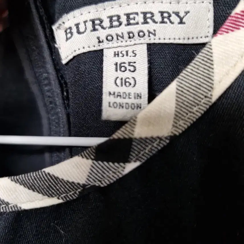 [BUNJANG] Burberry Black Collarless Dress 165 / 버버리 블랙 노카라 원피스 165