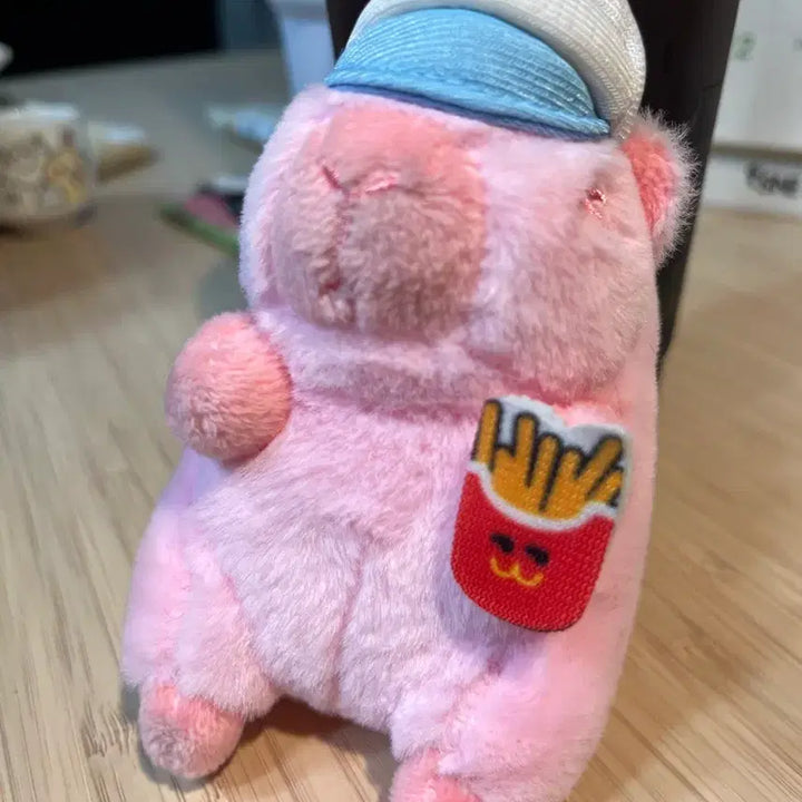 [BUNJANG] Pink Capybara Plush Keychain / 핑크 카피바라 인형 알바생 모자 봉제인형키링