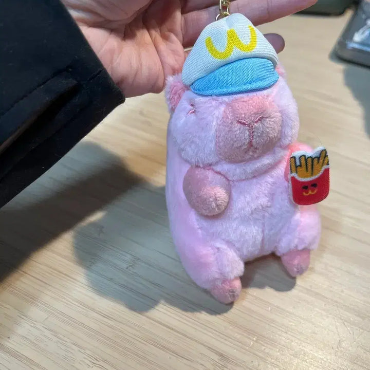 [BUNJANG] Pink Capybara Plush Keychain / 핑크 카피바라 인형 알바생 모자 봉제인형키링