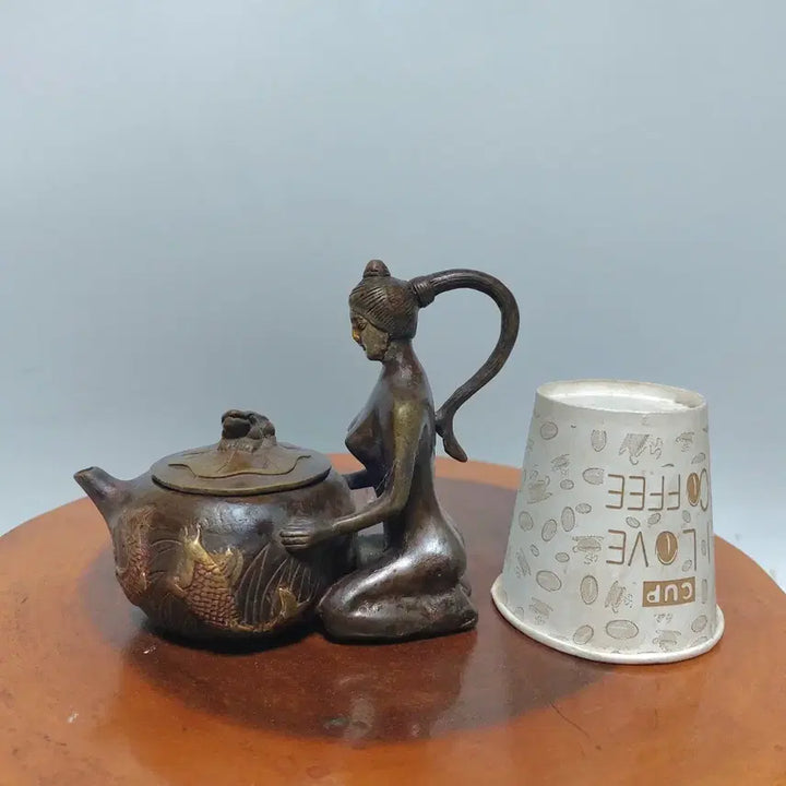 [BUNJANG] Woman Statue Teapot Ornament / 동  주전자 여인상- 만물당. 소품용. 장식용