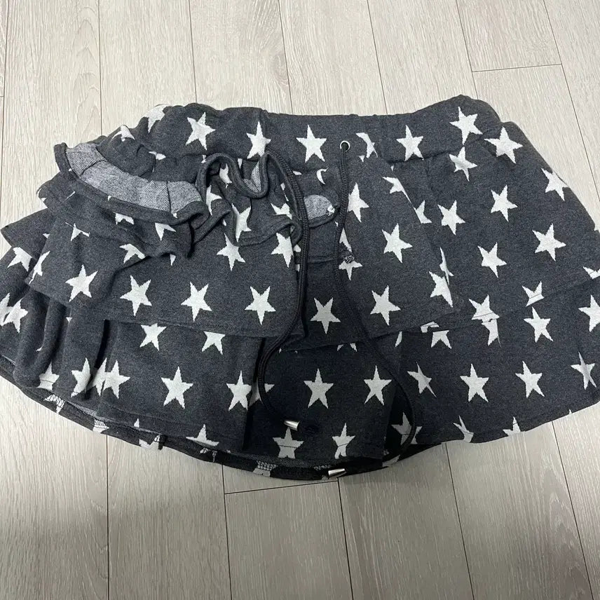 [BUNJANG] Fluffy House Frill Star Kankan Skirt / 플러피하우스 프릴 스타 캉캉 스커트 치마