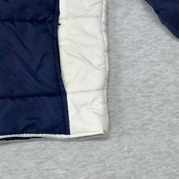 [BUNJANG] Real Madrid Adidas Navy Padded Jacket (Size 100) / 아디다스 레알마드리드 패딩 점퍼 네이비 100