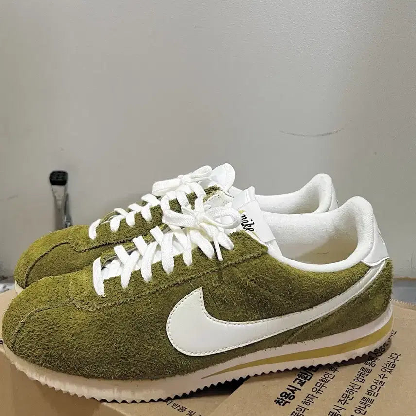 [BUNJANG] Nike Cortez SE Sneakers / 나이키 코르테즈 SE 285사이즈