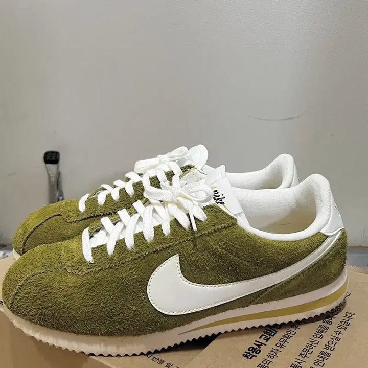 [BUNJANG] Nike Cortez SE Sneakers / 나이키 코르테즈 SE 285사이즈